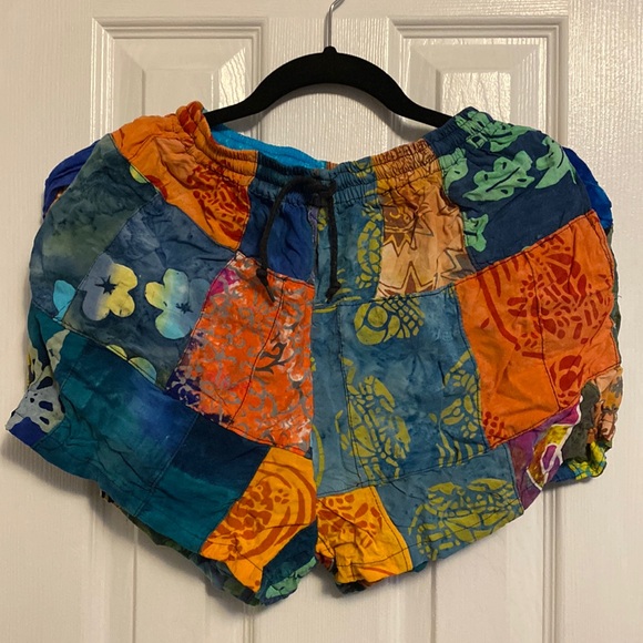 BOGO FREE Fun Patchwork Print Top and Shorts - Picture 4 of 5